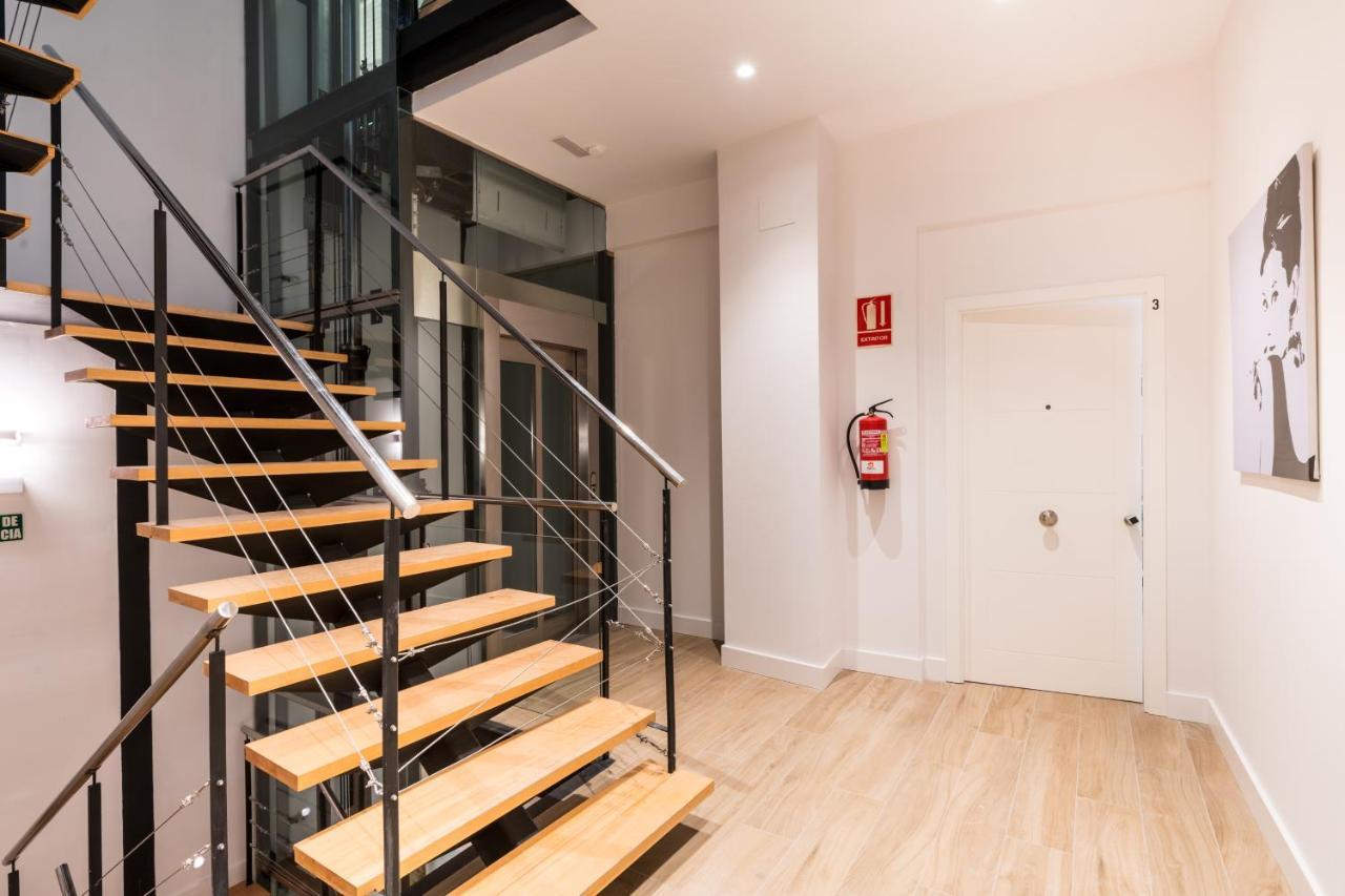 Santa Barbara Central Suites, Sevilla Dış mekan fotoğraf
