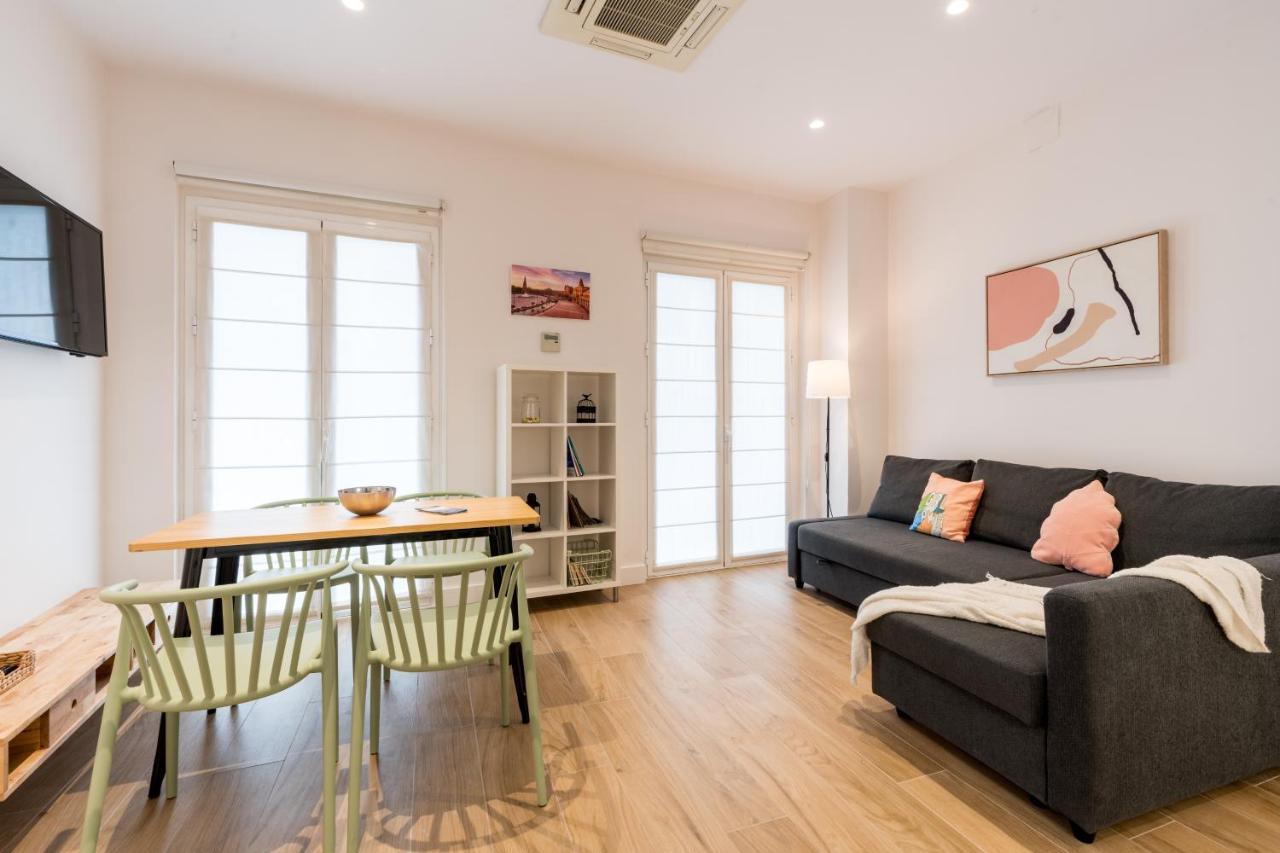 Santa Barbara Central Suites, Sevilla Dış mekan fotoğraf