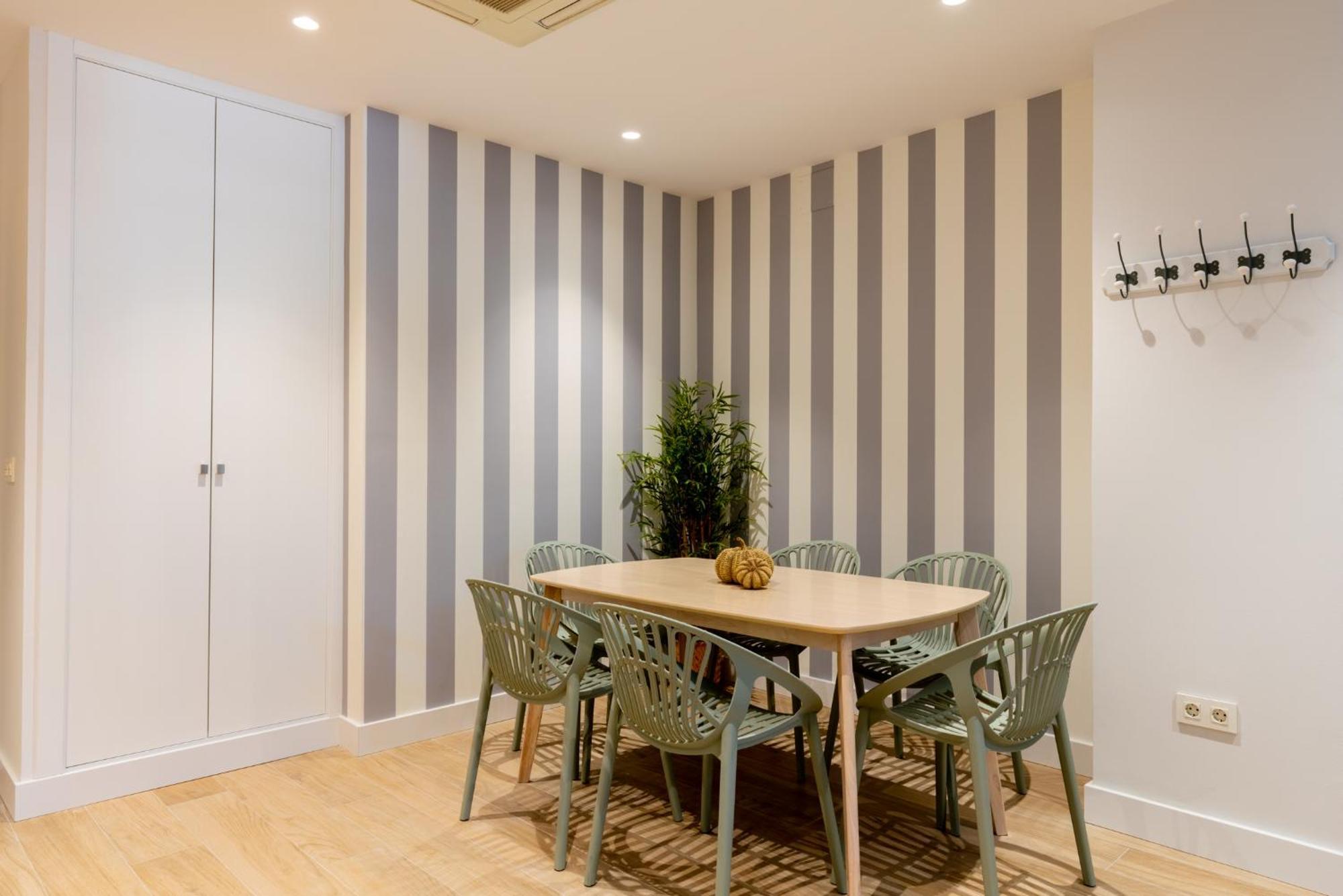 Santa Barbara Central Suites, Sevilla Dış mekan fotoğraf
